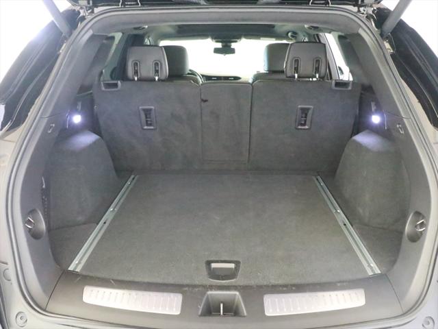 Cadillac XT5Crossover 11