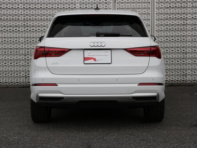 Audi Q3 5
