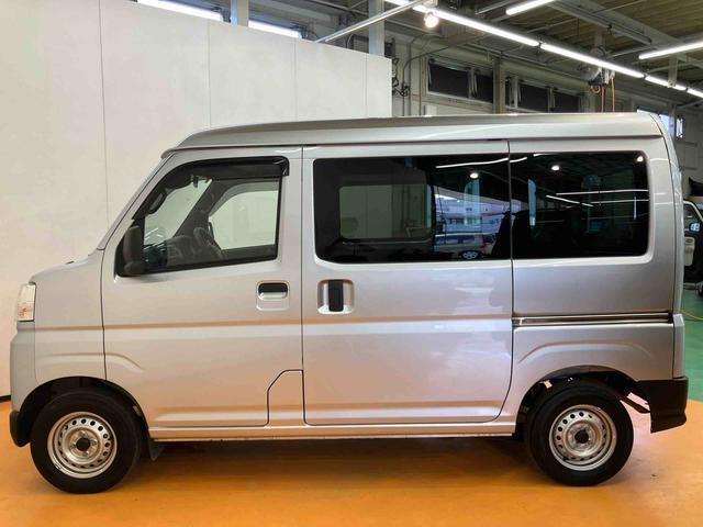 Daihatsu Hijet Cargo 10