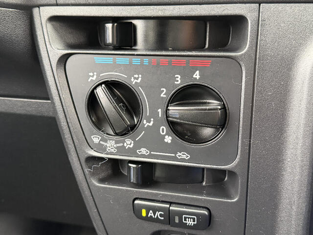 Toyota Pixis Van 10