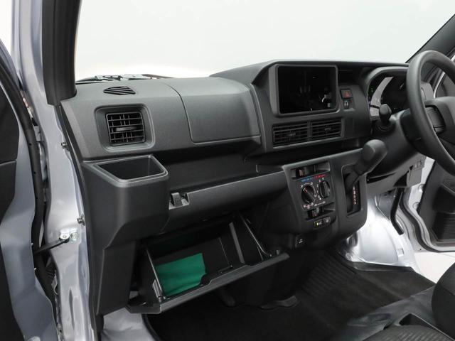 Daihatsu Hijet Cargo 10