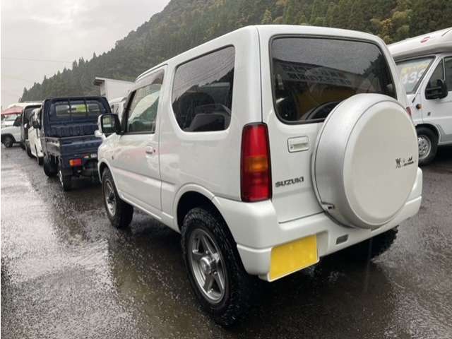 Suzuki Jimny 12