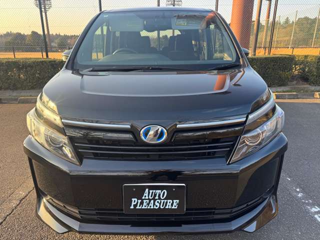 Toyota Voxy 7