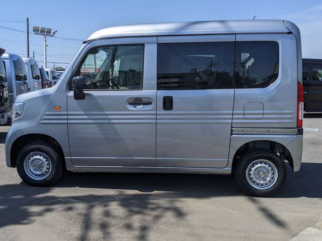 Honda N-VAN 11