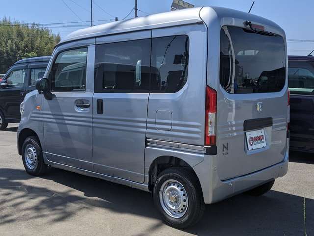 Honda N-VAN 10