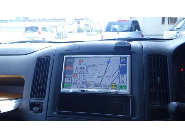 Mitsubishi ランサーカーゴ 3