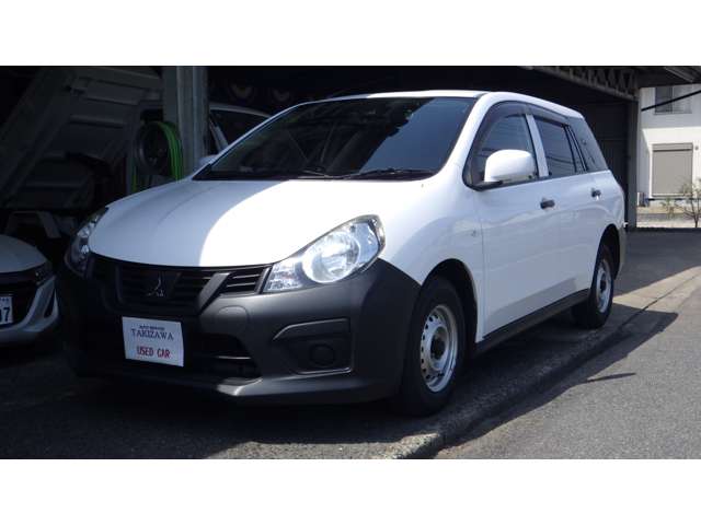 Mitsubishi ランサーカーゴ 7
