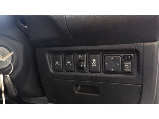 Mitsubishi ランサーカーゴ 10