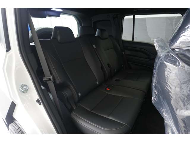 Toyota Land Cruiser FJ 11