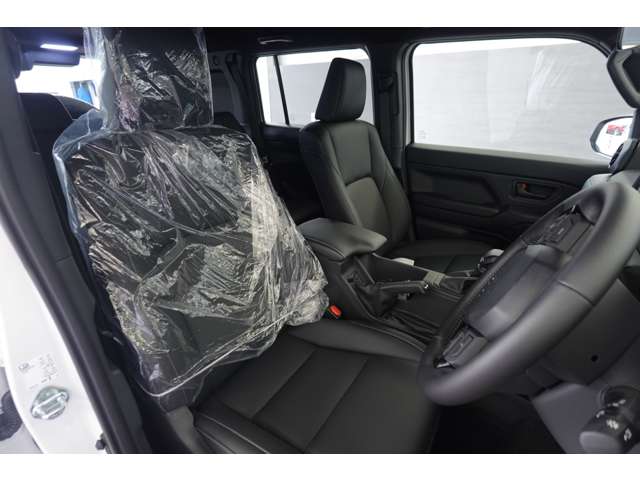 Toyota Land Cruiser FJ 10