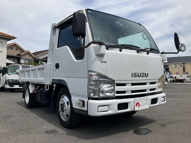 Isuzu Elf 10