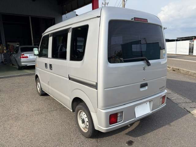 Suzuki Every 7