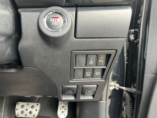 Toyota Hilux 12