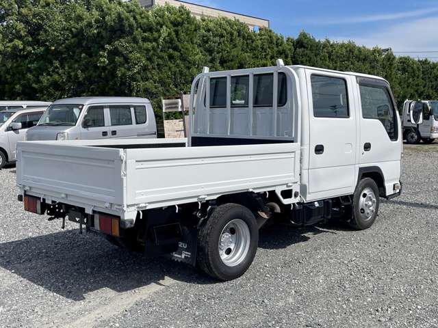 Isuzu Elf 9