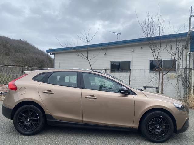 Volvo V40 Cross Country 12