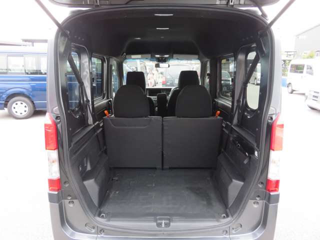 Honda N-VAN 11