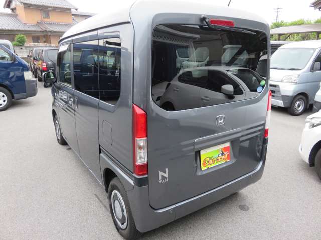Honda N-VAN 8