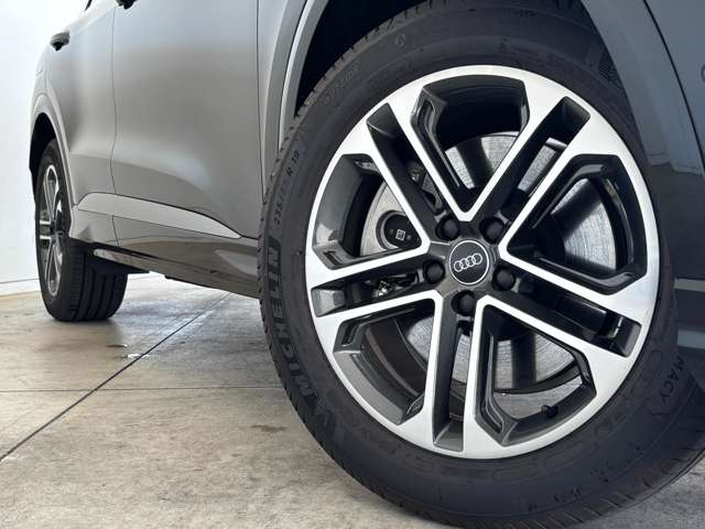 Audi Q5 Sportback 11