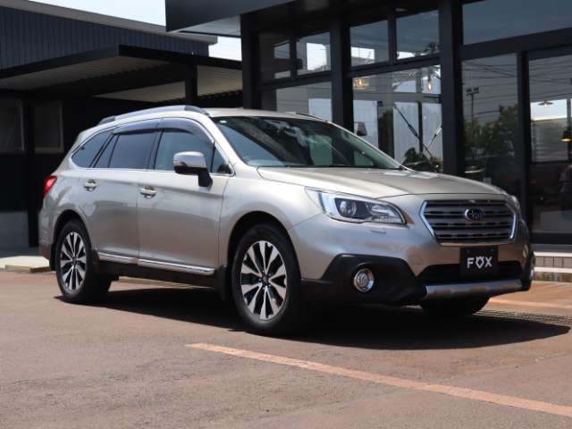 Subaru Legacy Outback 11
