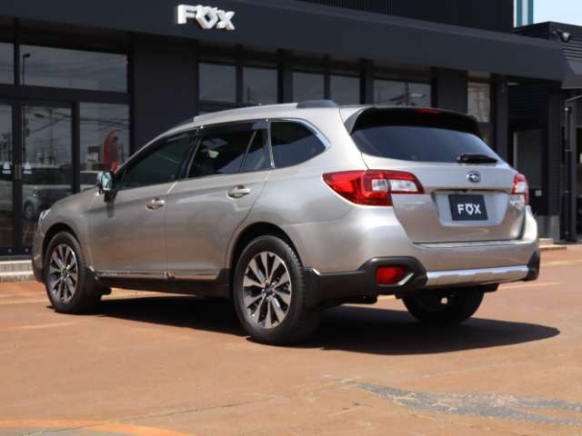 Subaru Legacy Outback 7