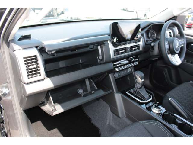 Mitsubishi Triton 6