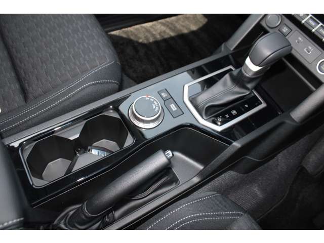 Mitsubishi Triton 7