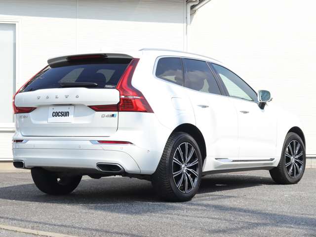 Volvo XC60 8