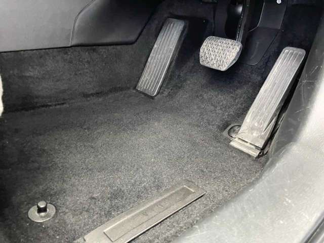 Mazda CX-30 10