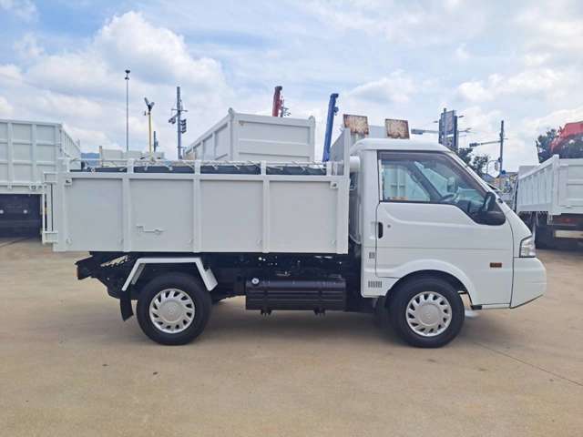 Mazda Bongo Truck 8
