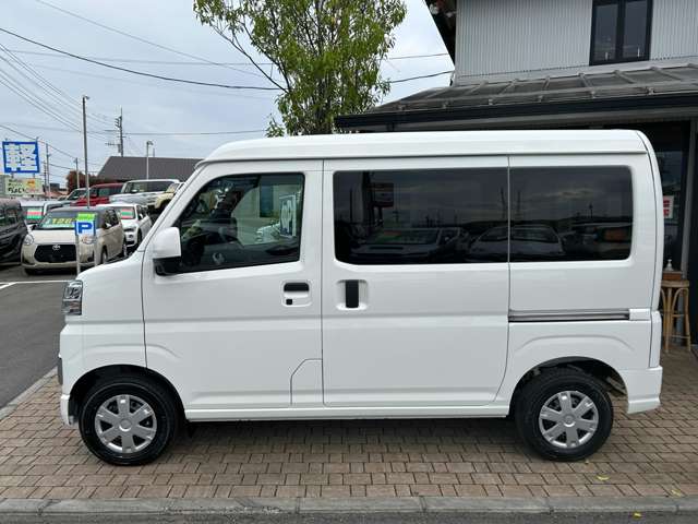Daihatsu Hijet Cargo 5