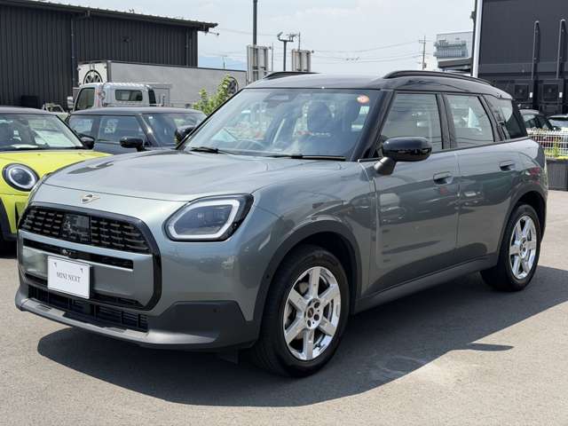 MINI Countryman 7