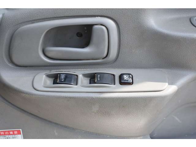 Hino Dutro 10