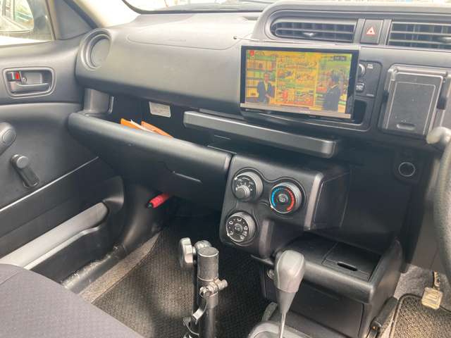 Toyota Probox Van 9