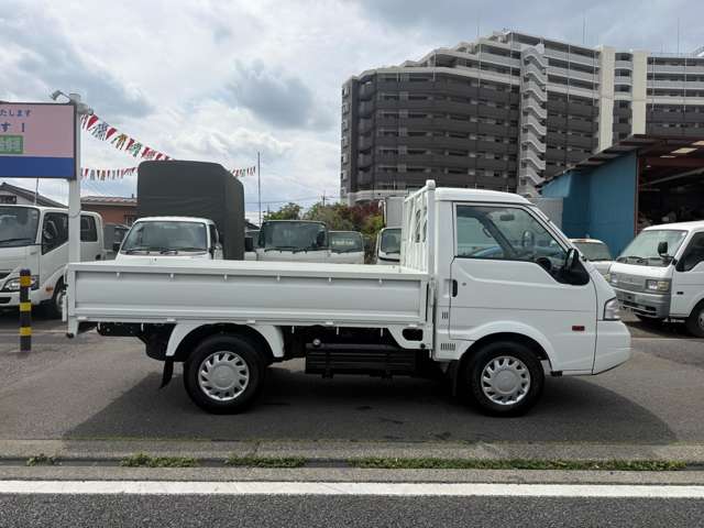 Mazda Bongo Truck 10