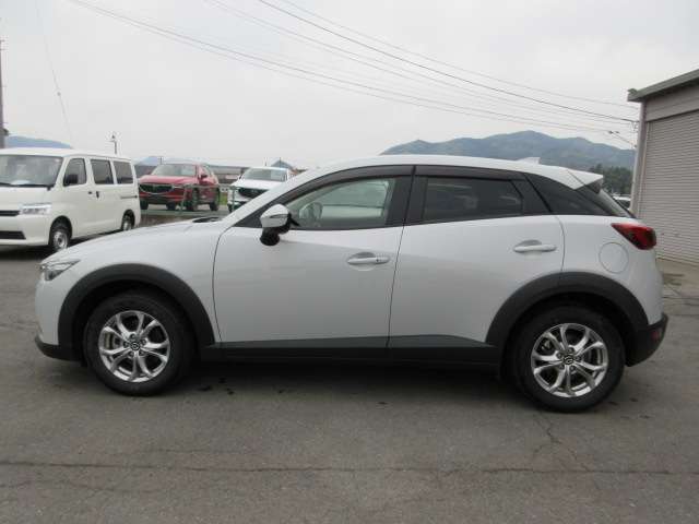 Mazda CX-3 12