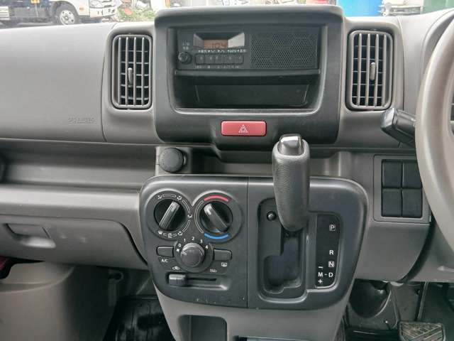 Suzuki Every 12