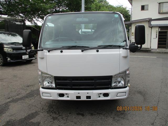Isuzu Elf 2
