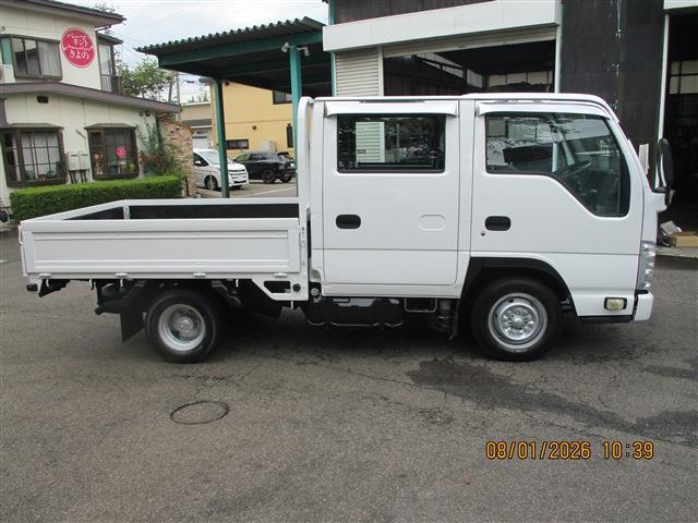 Isuzu Elf 4