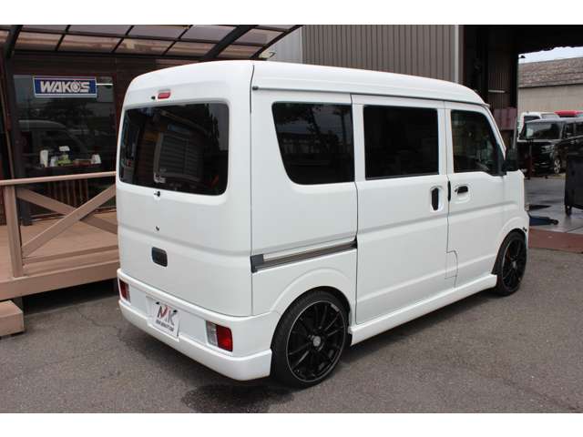 Suzuki Every 9