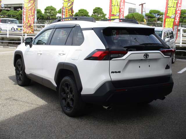Toyota RAV4 8