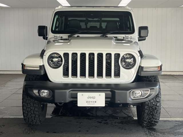 Jeep Gladiator 11