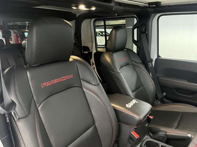 Jeep Gladiator 8