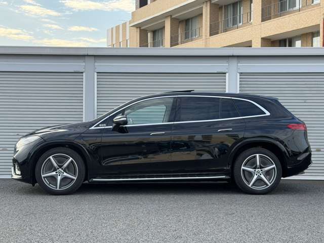 Mercedes-Benz EQS SUV 6