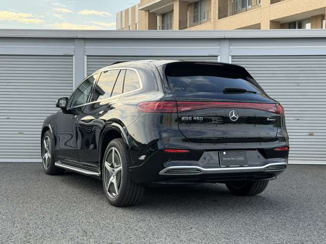 Mercedes-Benz EQS SUV 7