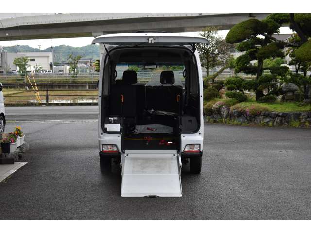 Daihatsu Atrai 13