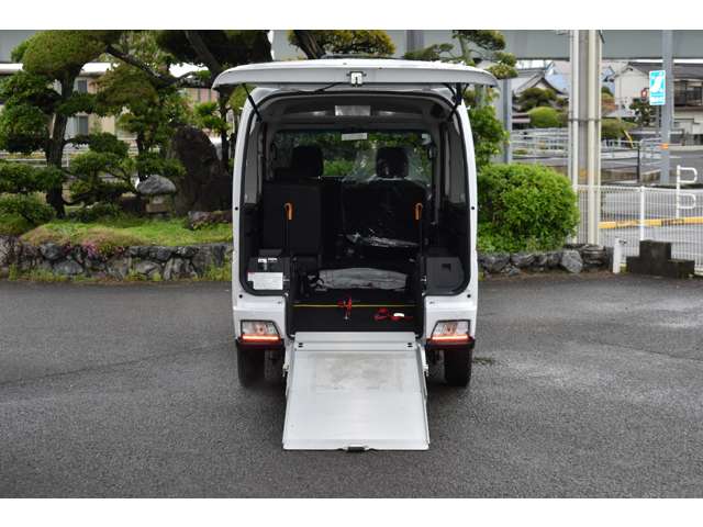 Daihatsu Atrai 3