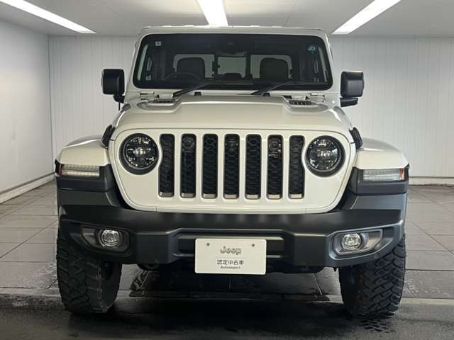 Jeep Gladiator 12