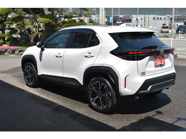 Toyota Yaris Cross 8
