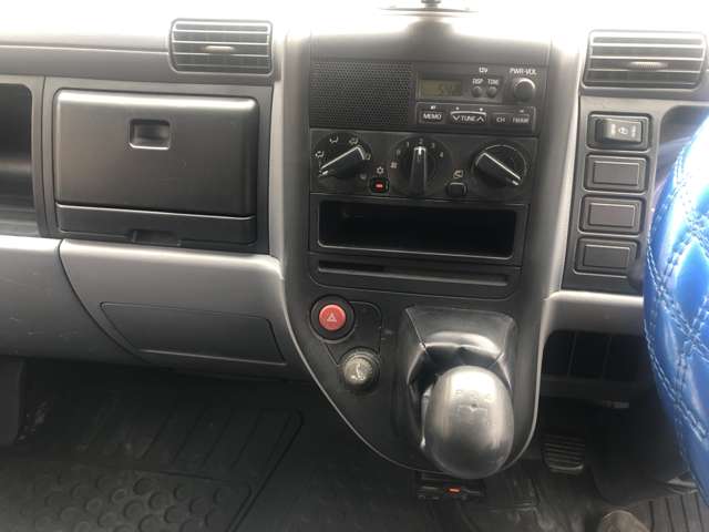 Mitsubishi Fuso Canter 11