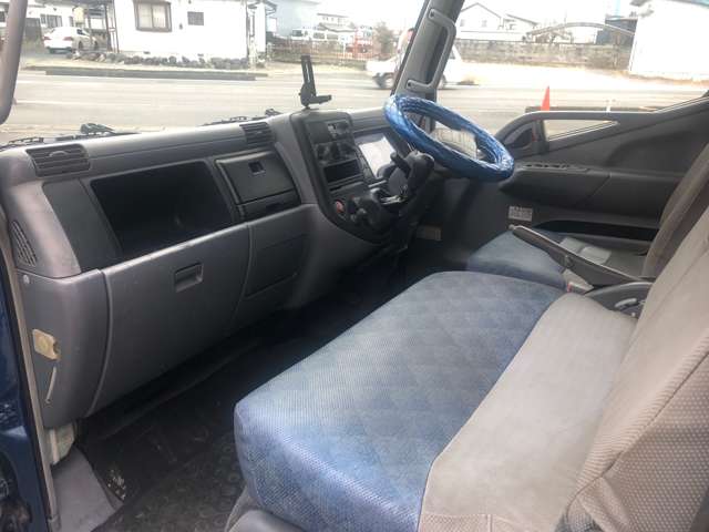 Mitsubishi Fuso Canter 12